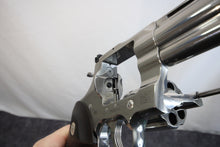 Load image into Gallery viewer, 6:  Colt Python in 357 Mag with 6&quot; Vented Ribbed Barrel.
