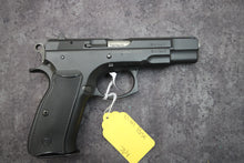 Load image into Gallery viewer, 191:  CZ Model 75 B in 9 MM with 4.6&quot; Barrel.
