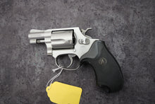 Load image into Gallery viewer, 184:  Smith &amp; Wesson Model 60-7 Lady Smith in 38 Special with 2&quot; Barrel
