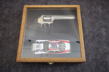 Load image into Gallery viewer, 21:  Smith &amp; Wesson Model 686-6 in 357 Mag with 6&quot; Barrel - NASCAR Commemorative

