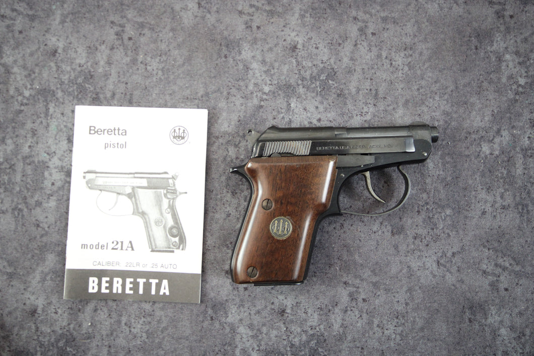 139:  Beretta Model 21(A)-W Bobcat Lady Beretta in 25 ACP with 2-9